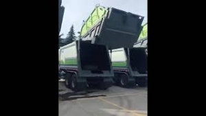 garbage compression truck